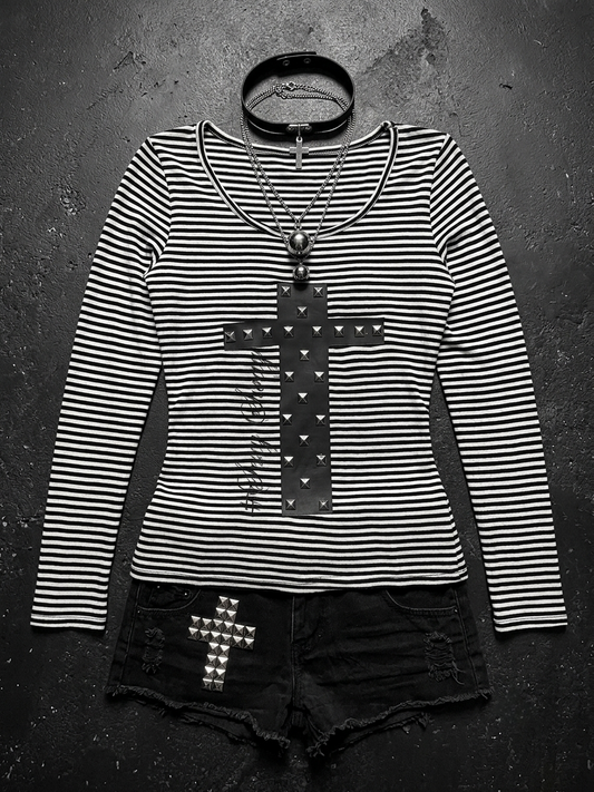 Dark Vintage Graphic Crewneck