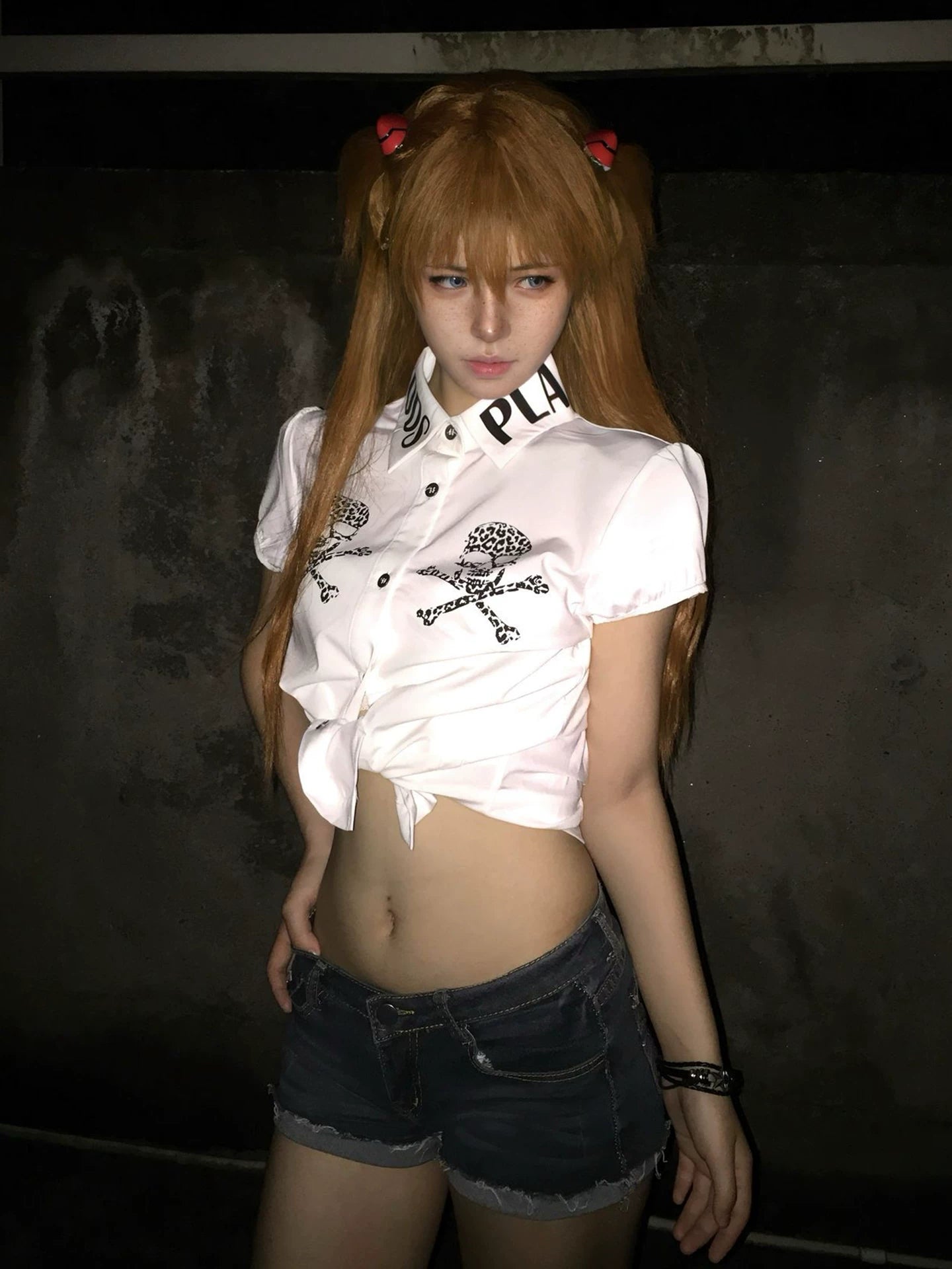 Y2K Grunge Skull Cropped Tee