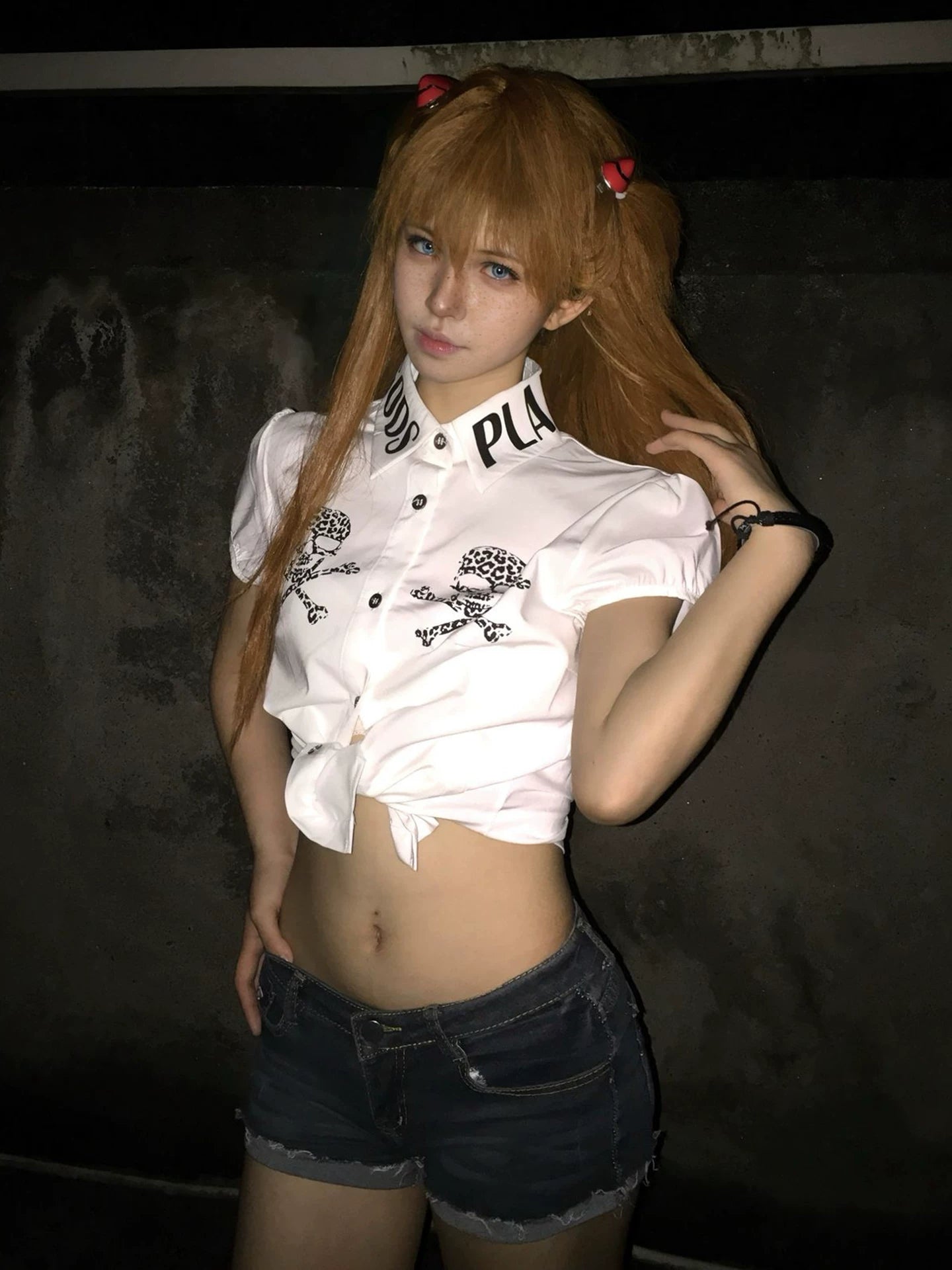 Y2K Grunge Skull Cropped Tee