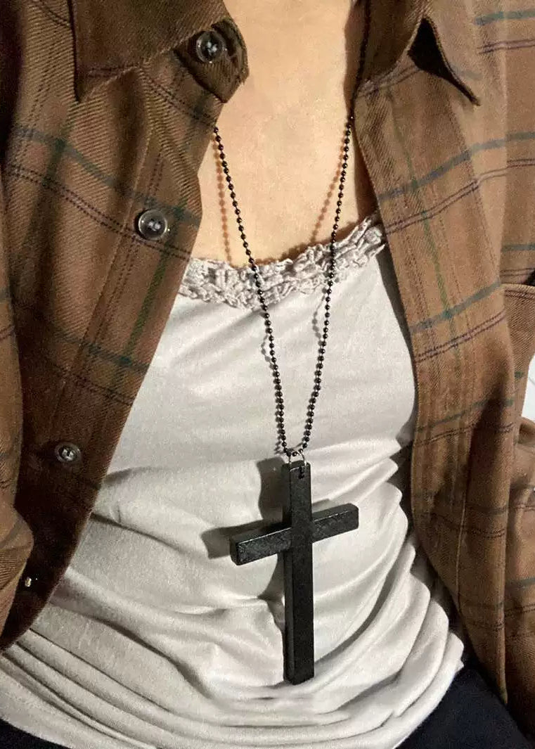 Black & White Cross Sweater Chain