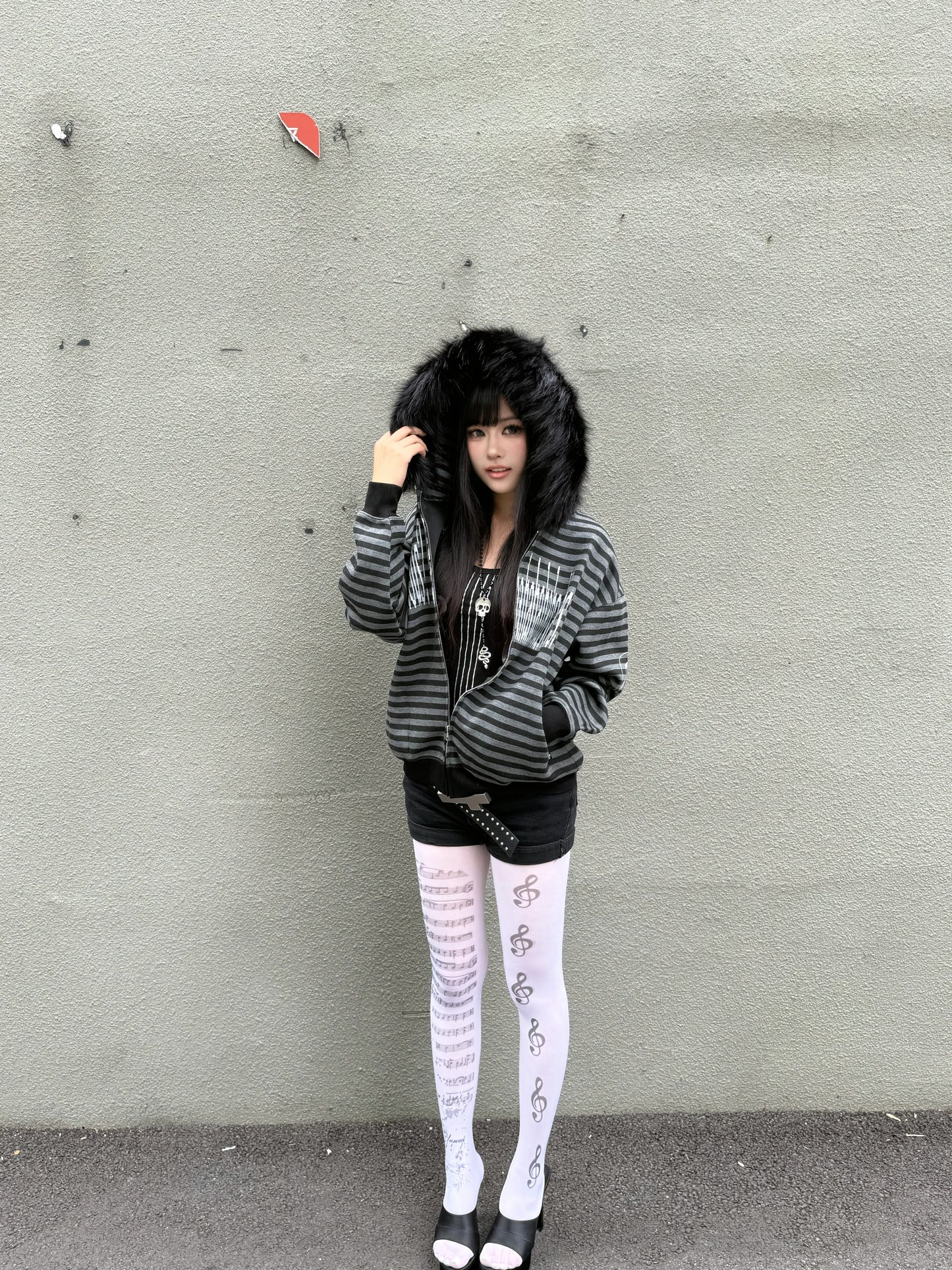 PAIKI [Music Antidote] Striped Fur-Trimmed Knit Hoodie