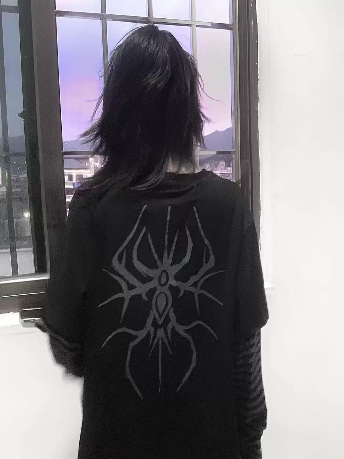 Alternative Grunge Archive: Dark Rock Graphic Layered-Look L/S Tee