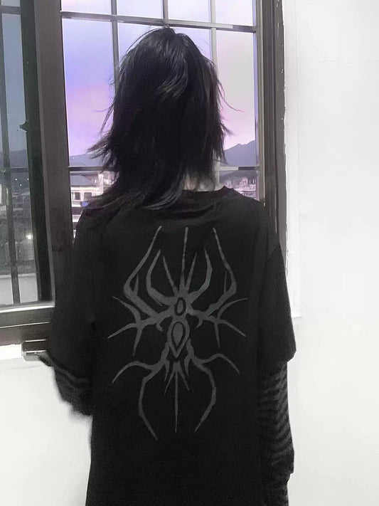 Alternative Grunge Archive: Dark Rock Graphic Layered-Look L/S Tee