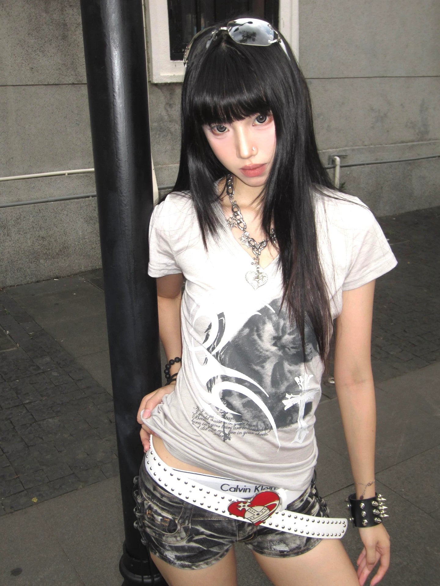 Y2K Retro V-Neck Fitted Top